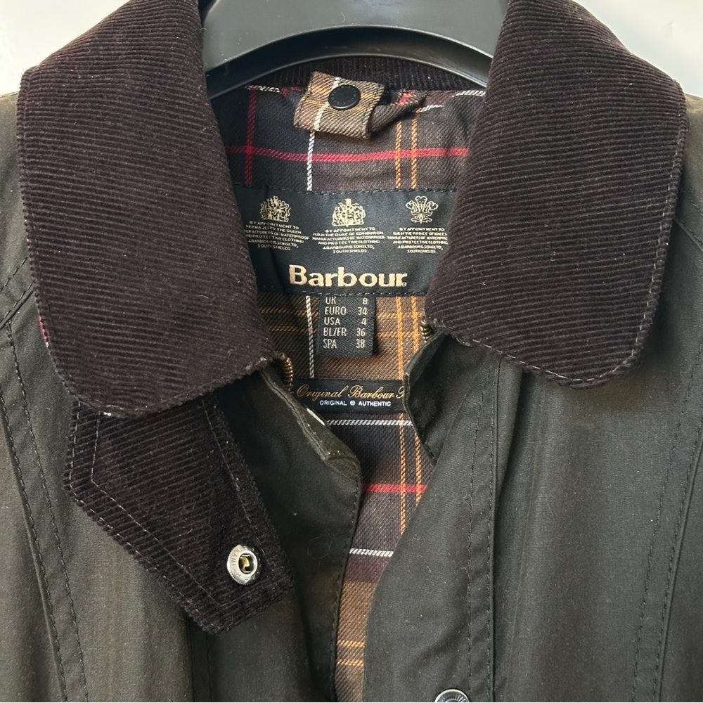 Barbour Beadnell classic waxed cotton jacket - Picture 3 of 11
